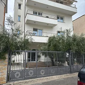 Brilant Appartamento Tirana